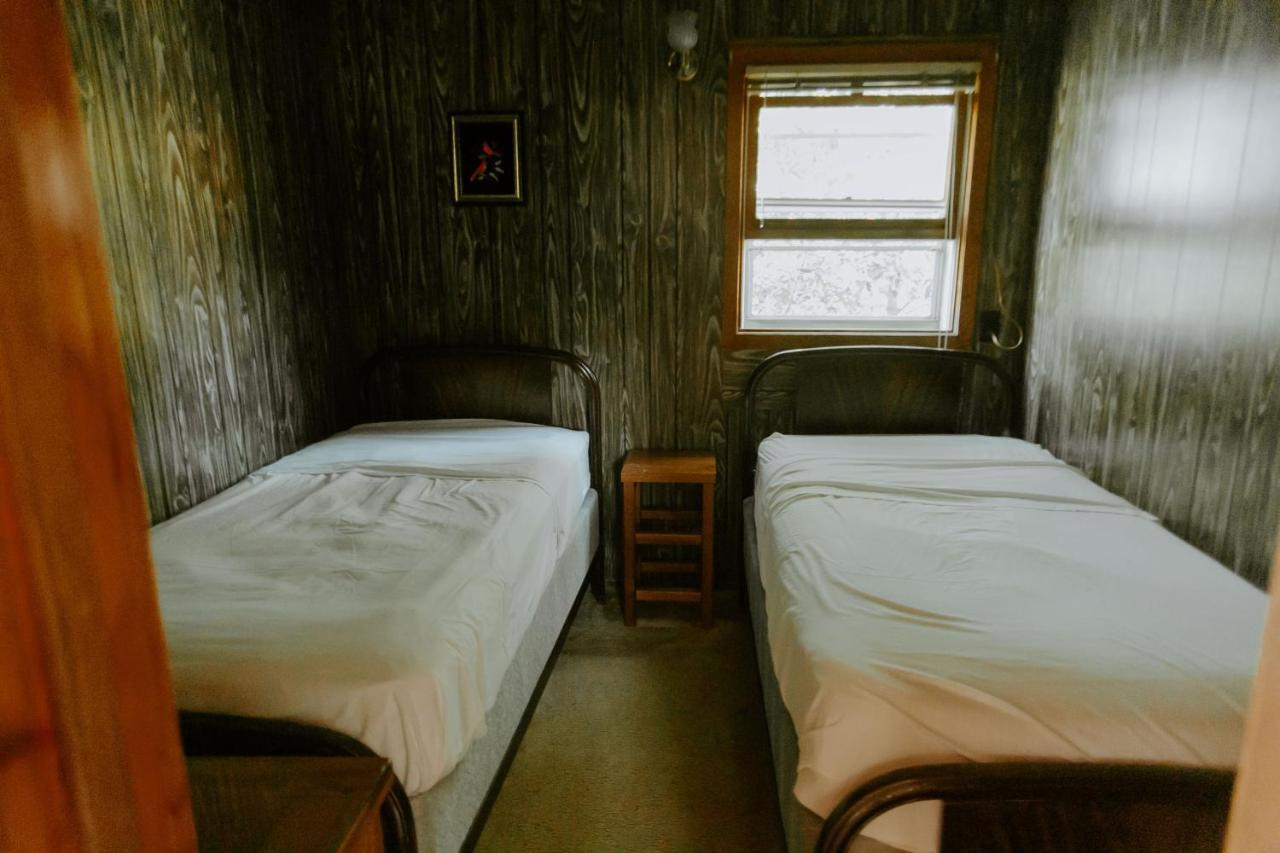 Silver Rapids Lodge & Campground Ely Exterior foto