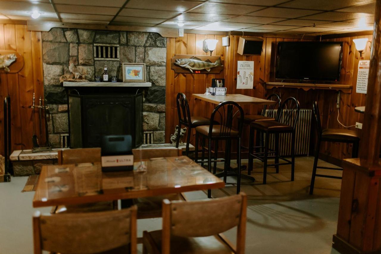 Silver Rapids Lodge & Campground Ely Exterior foto