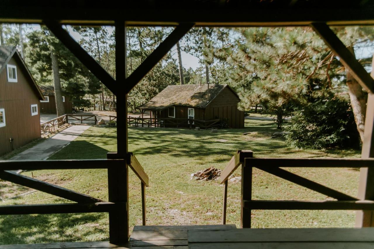 Silver Rapids Lodge & Campground Ely Exterior foto