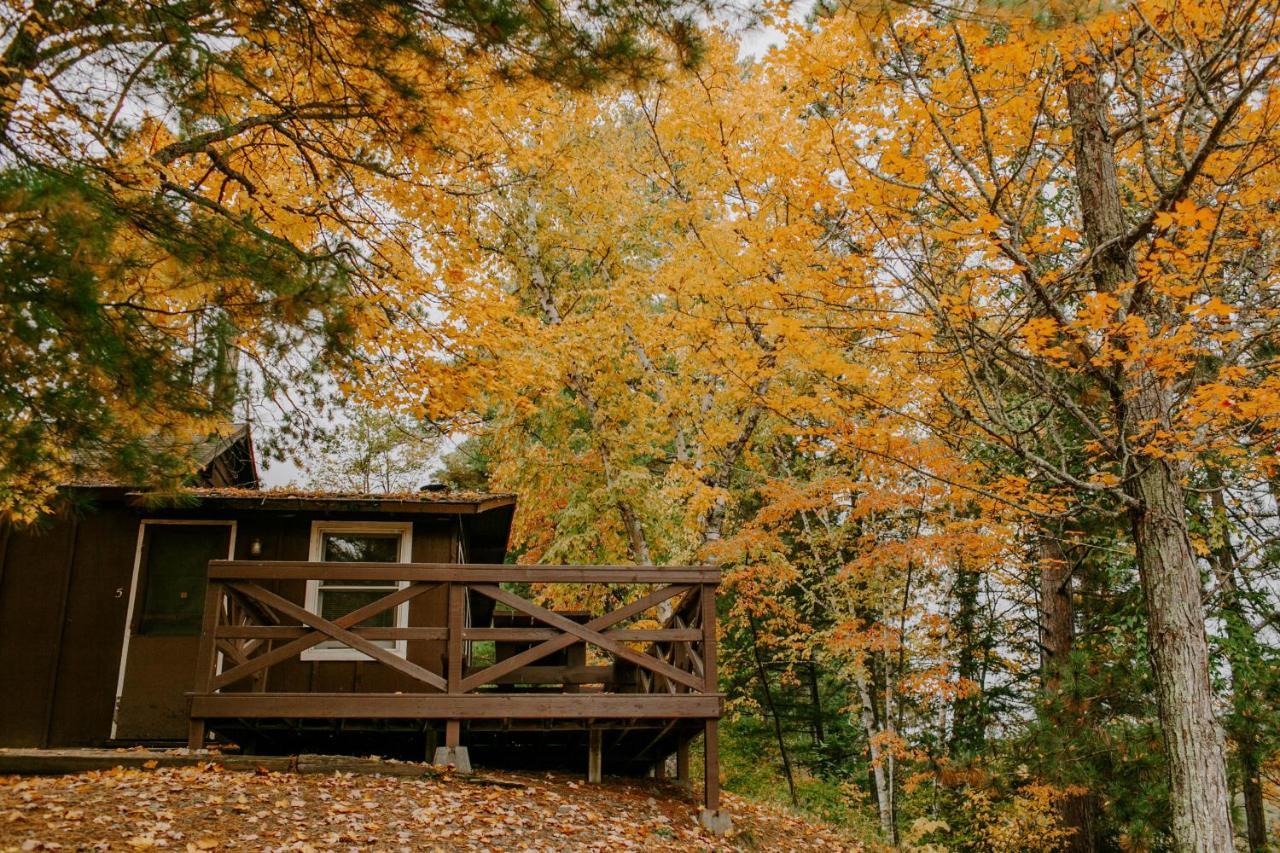 Silver Rapids Lodge & Campground Ely Exterior foto